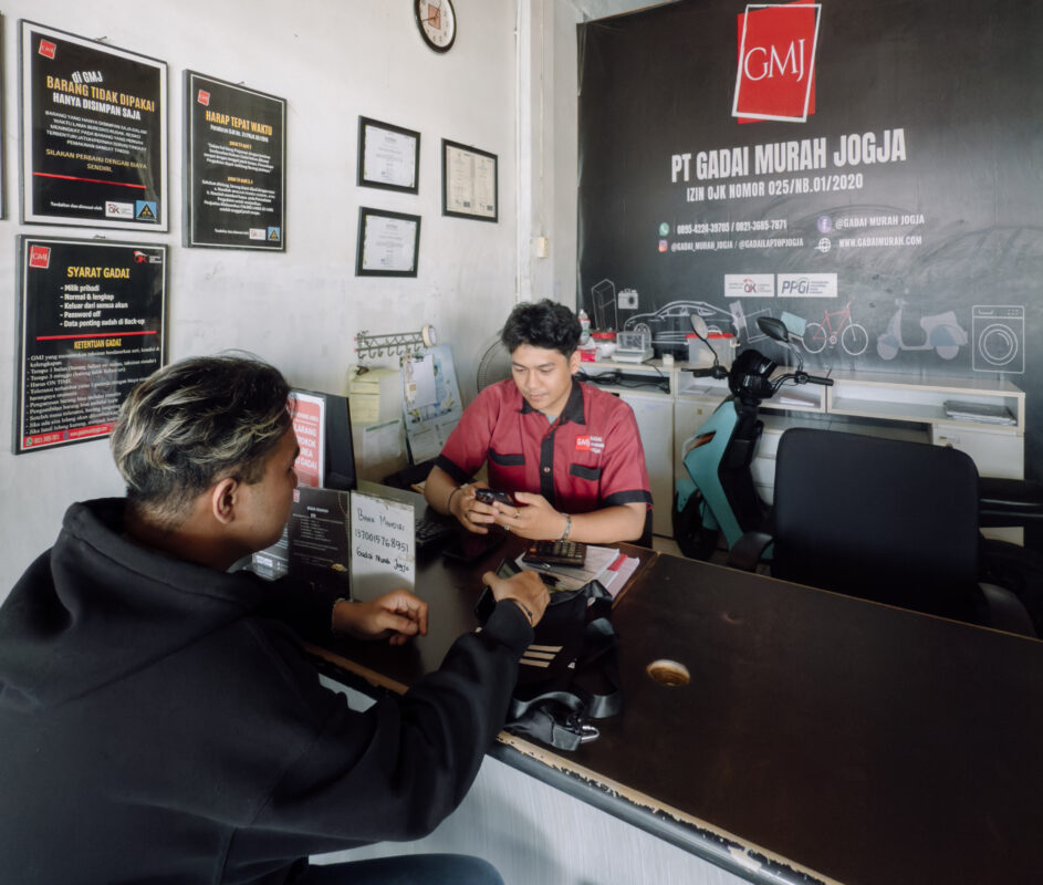Toko Gadai HP Tanpa Dus di Jogja yang Aman dan Proses Cepat Gadai Murah Jogja ajha